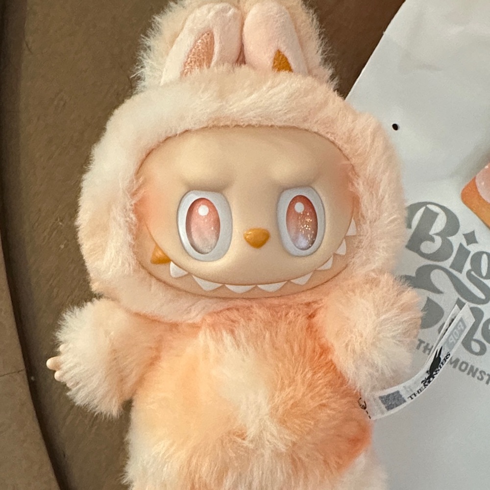Labubu! Big into Energy (Happiness)